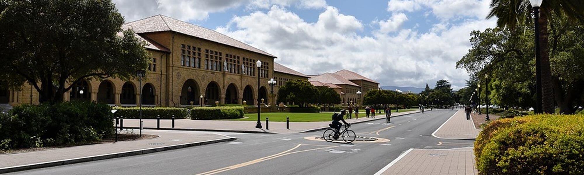 Stanford gsb seeks Demonstrated Leadership Potential